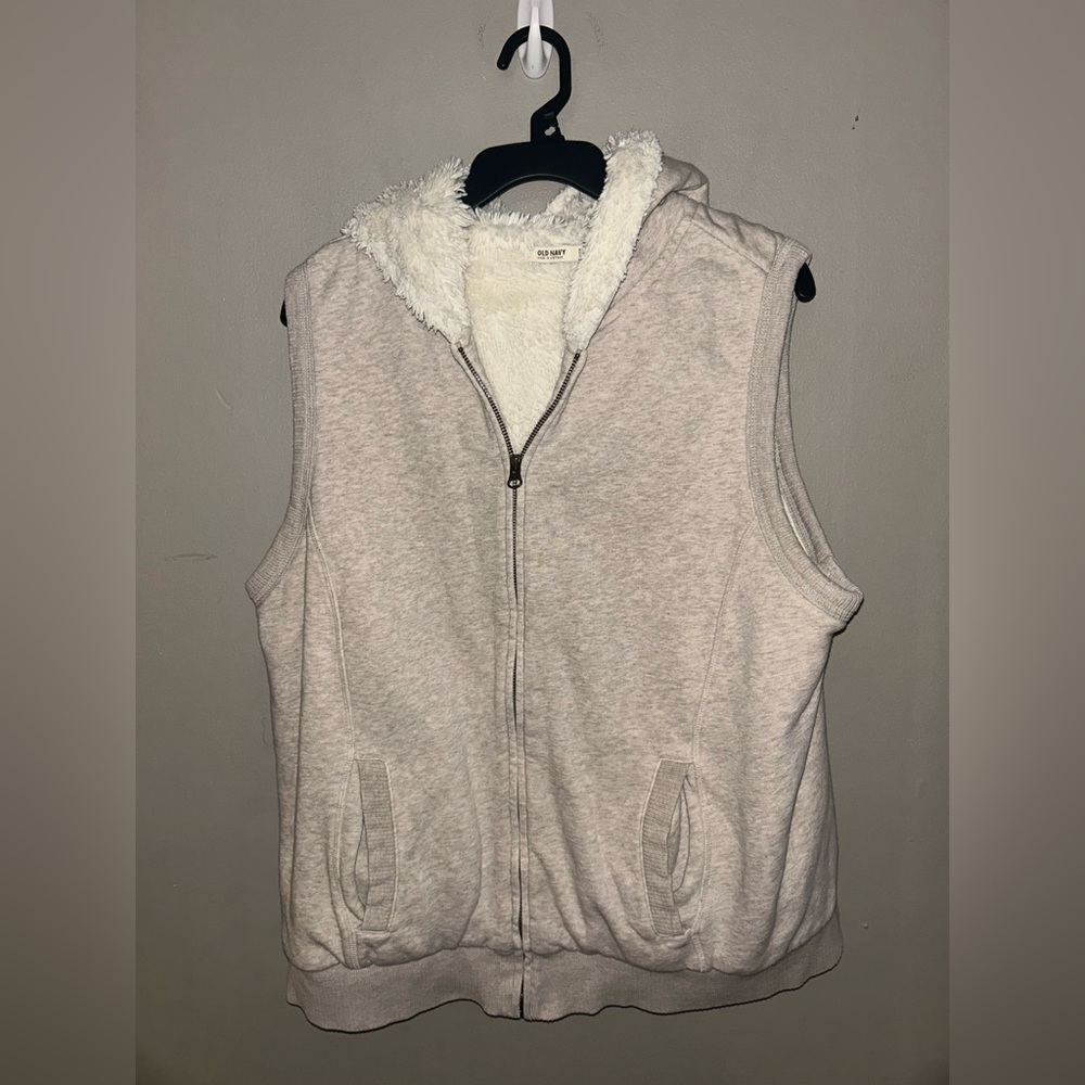 Old Navy Vest - cream/oatmeal heather full zip fleece lined w/pockets